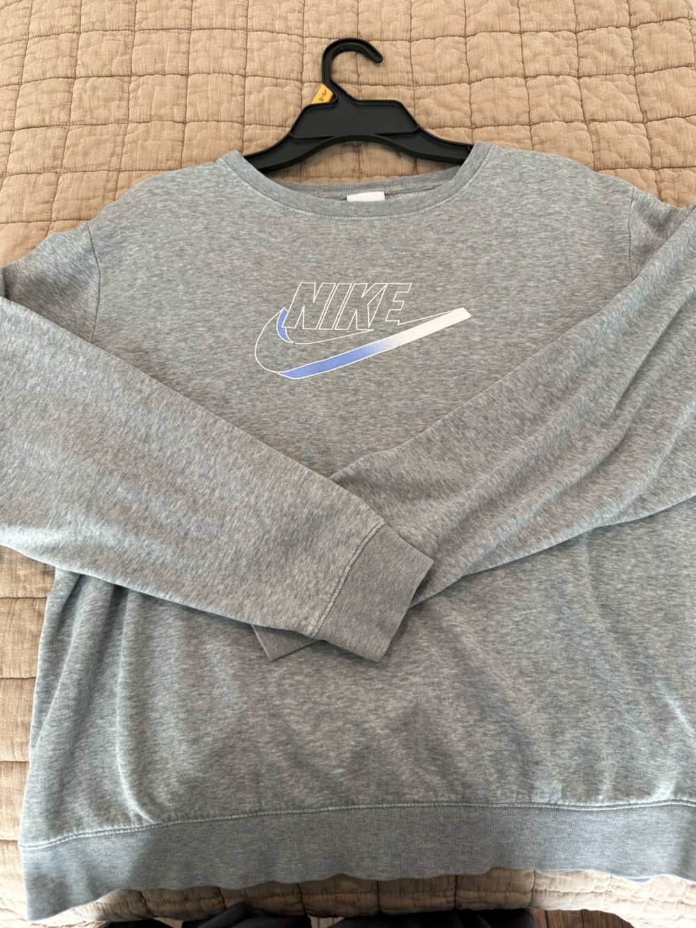 Nike Women’s Grey Logo Sweatshirt